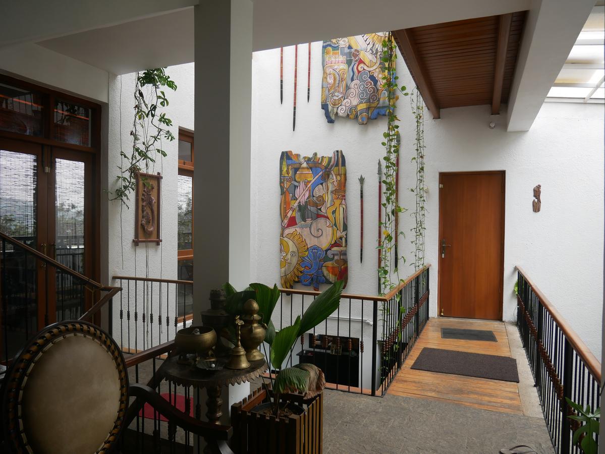 Yoho Home Away Home Kandy Kültér fotó